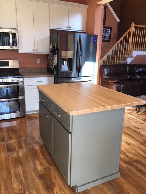 After view of the new island cabinets